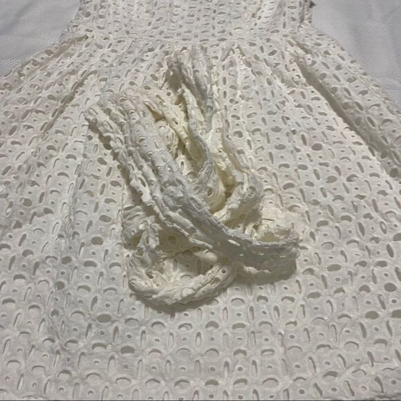 Isani for Target White Eyelet Sleeveless Dress‎ - Picture 3 of 9
